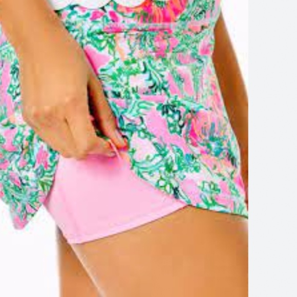 Lily Pulitzer- UPF 50+ Skort - Picture 2 of 2